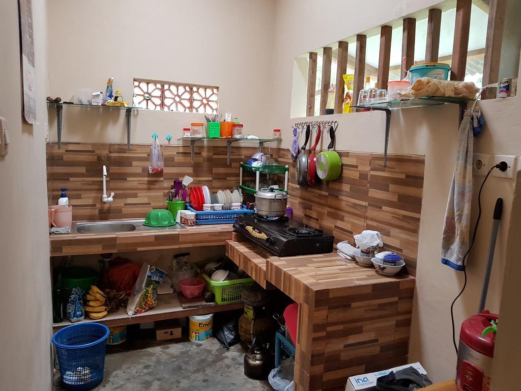 Red Island Bungalows Pasanggaran Esterno foto